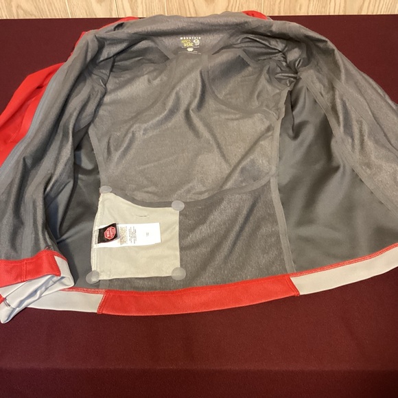 Mountain Hardware Windstopper Soft Shell Womens Hooded jacket size small - Picture 7 of 13